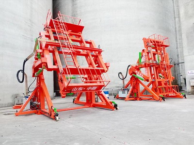 mobile container tilter-1.jpg