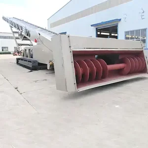 Self-feeding truck loading mobile conveyor Self-feeding truck loading mobile conveyor